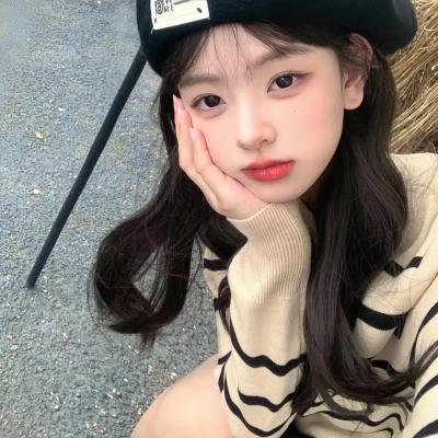 一人有一点颜色